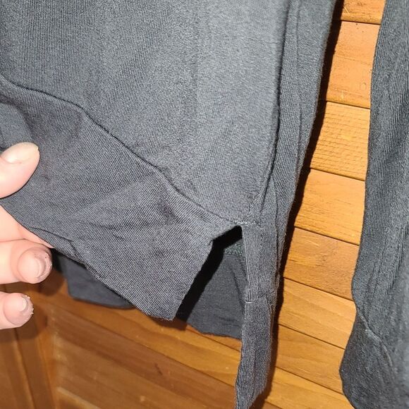 American Eagle Long Sleeve Soft & Sexy Graphic Shirt Size XS - Picture 7 of 9